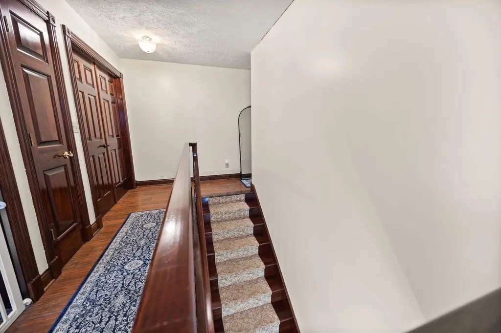 2295 Ky-92 Jamestown KY 42629