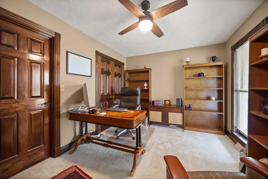2295 Ky-92 Jamestown KY 42629