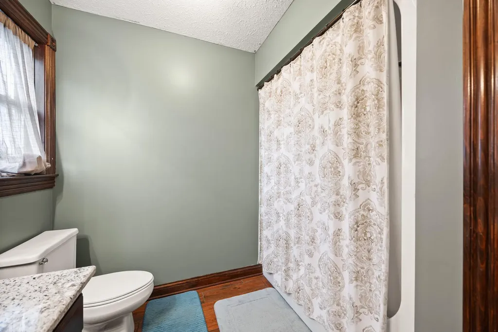 2295 Ky-92 Jamestown KY 42629