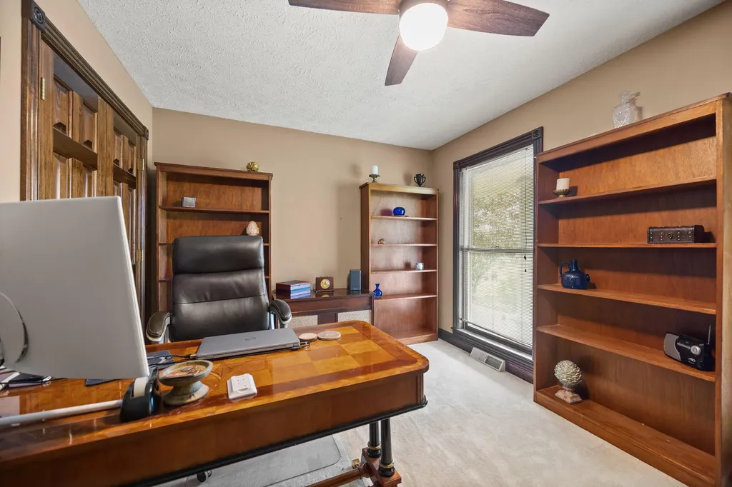 2295 Ky-92 Jamestown KY 42629