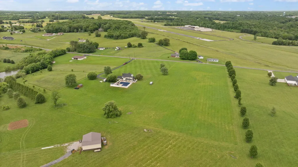 2295 Ky-92 Jamestown KY 42629