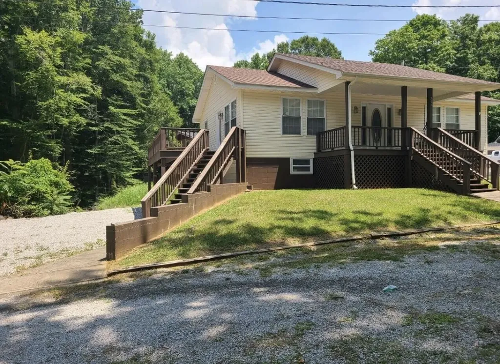 500 Beaver Lodge Road Monticello KY 42633
