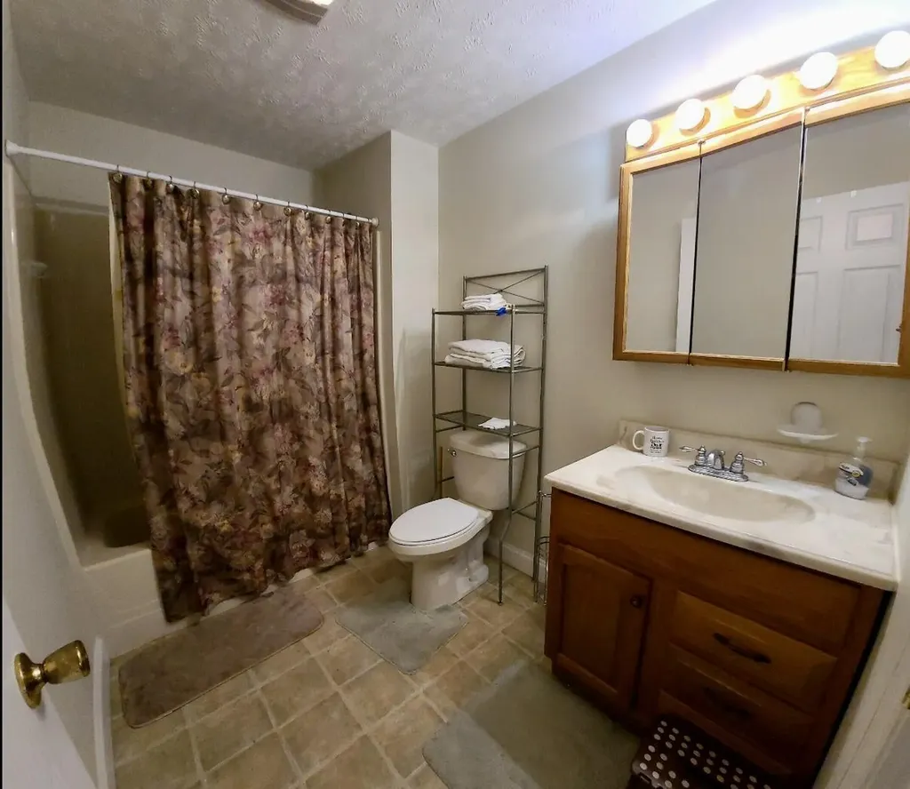 500 Beaver Lodge Road Monticello KY 42633