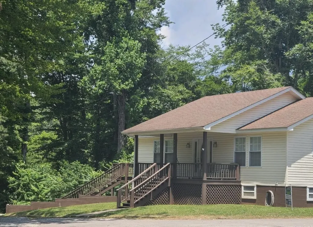 500 Beaver Lodge Road Monticello KY 42633
