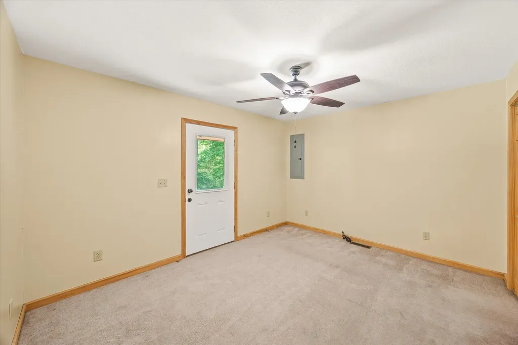 150 Bear Paw Road Albany KY 42602