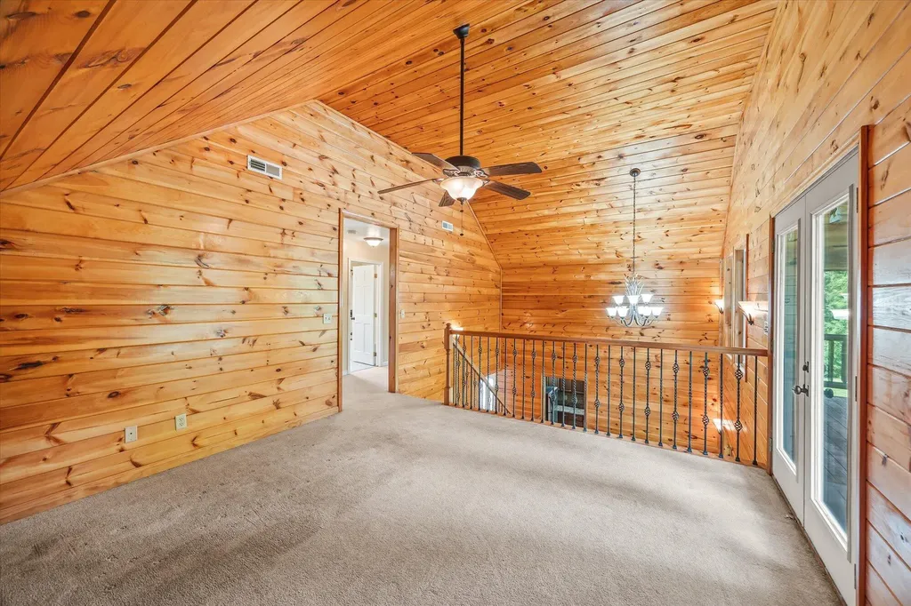 150 Bear Paw Road Albany KY 42602
