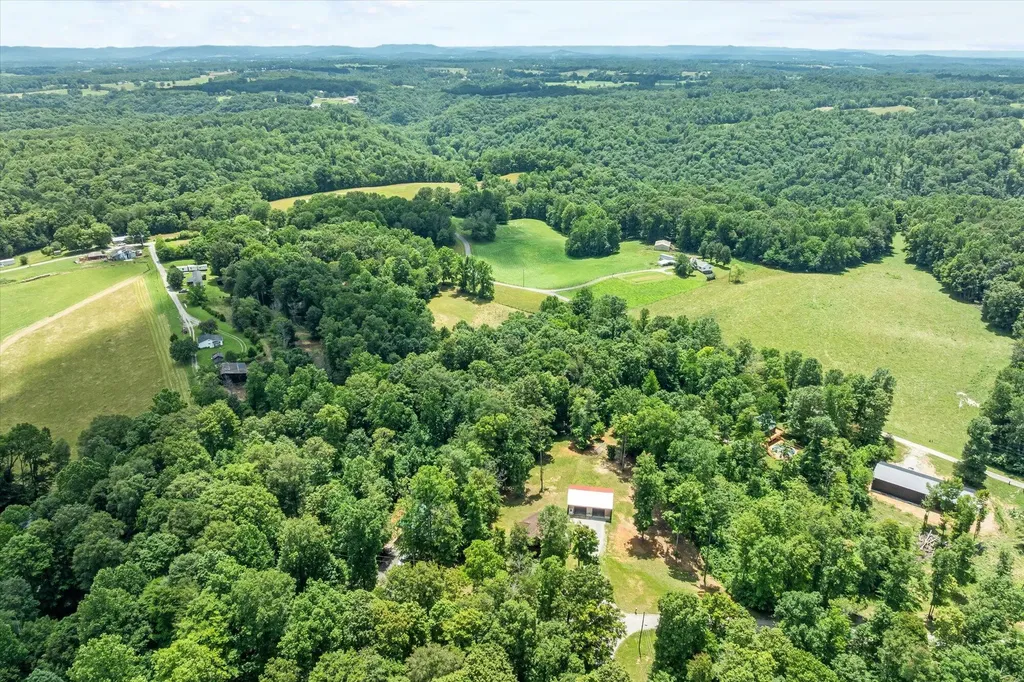 150 Bear Paw Road Albany KY 42602