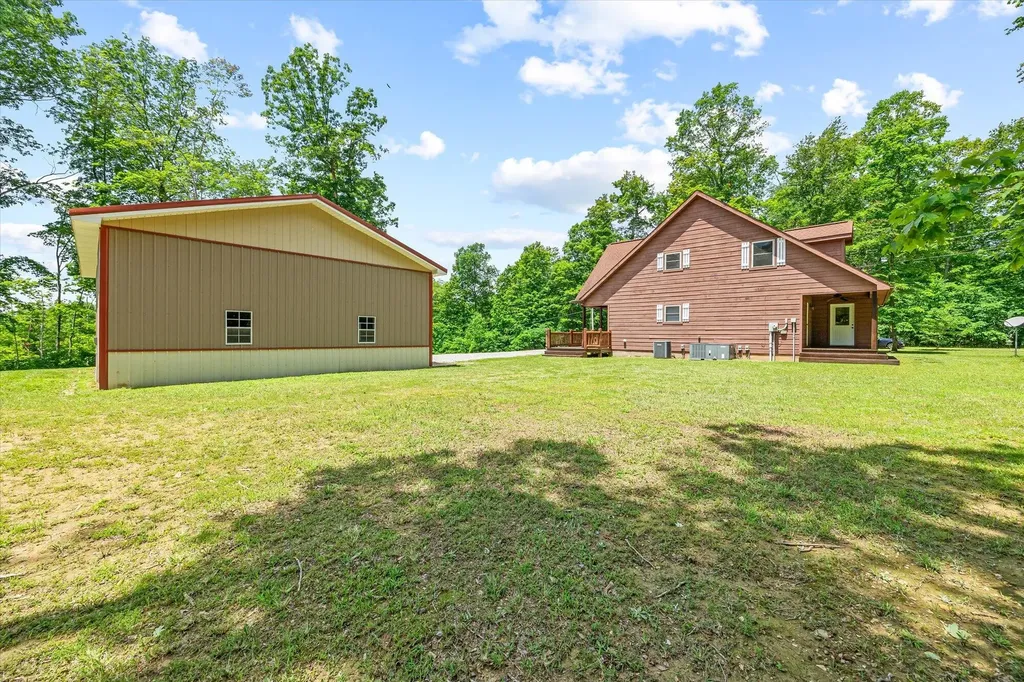 150 Bear Paw Road Albany KY 42602