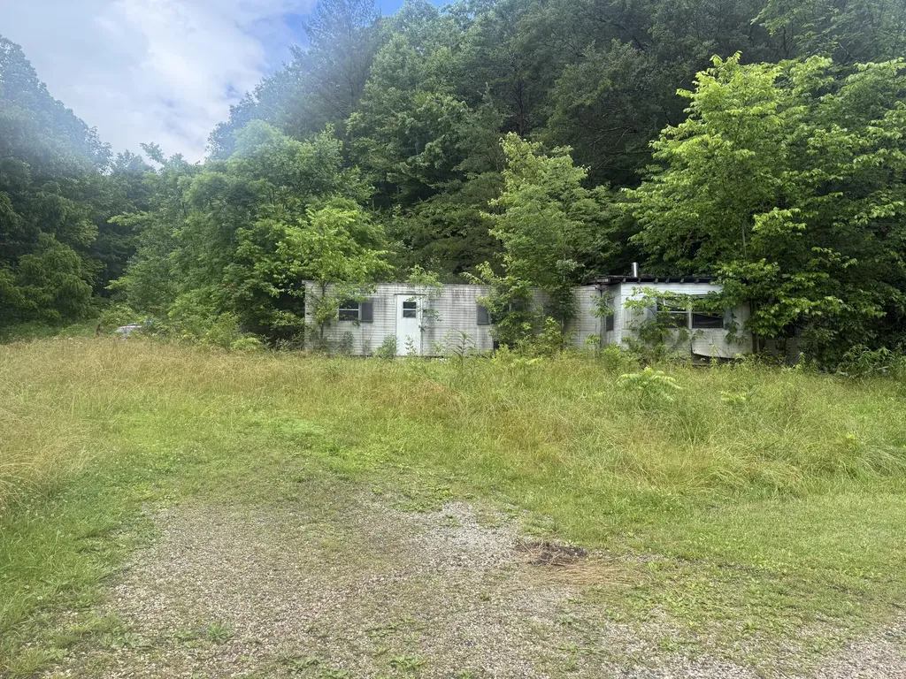 293 Ora Stevens Road Sandy Hook KY 41171