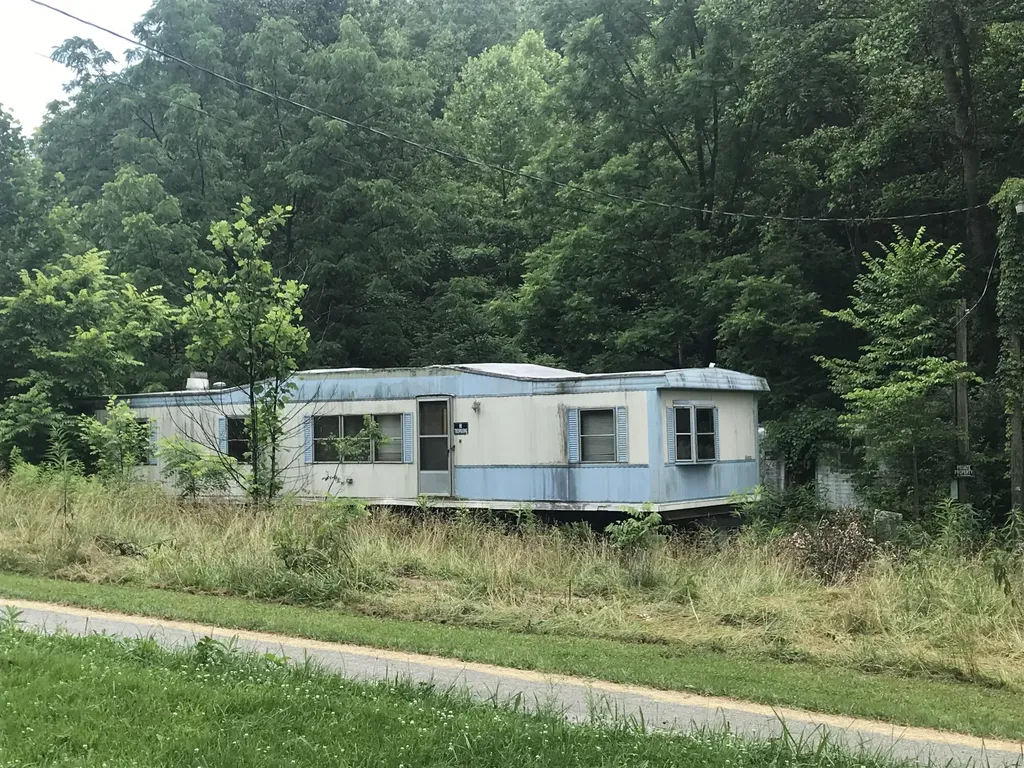 293 Ora Stevens Road Sandy Hook KY 41171