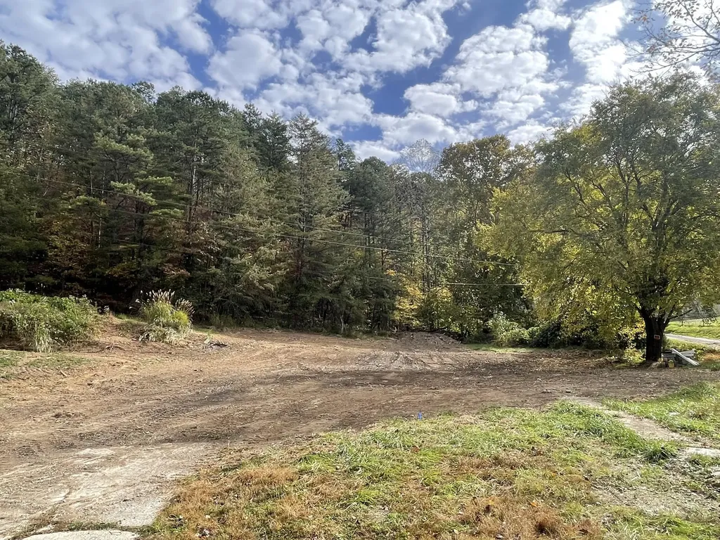 151 Conway Lane Gray KY 40734