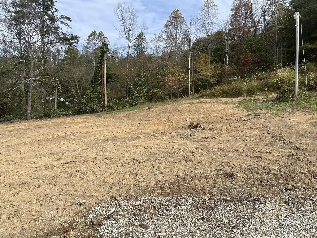 151 Conway Lane Gray KY 40734