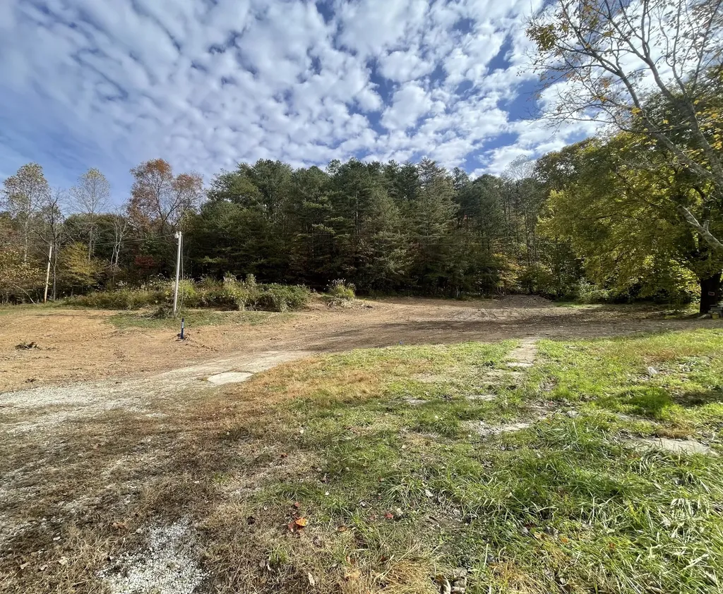 151 Conway Lane Gray KY 40734