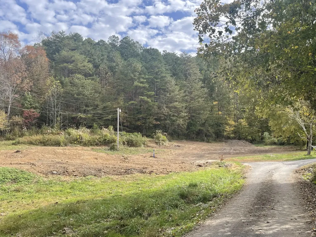 151 Conway Lane Gray KY 40734