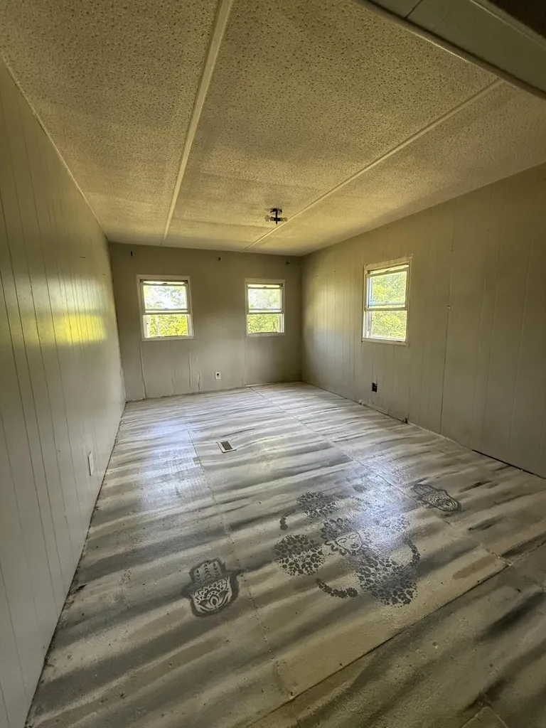4625 Bardstown Road Lawrenceburg KY 40342