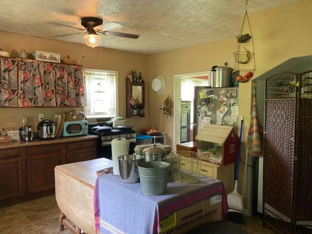 5446 Key 378 Vancleve KY 41385