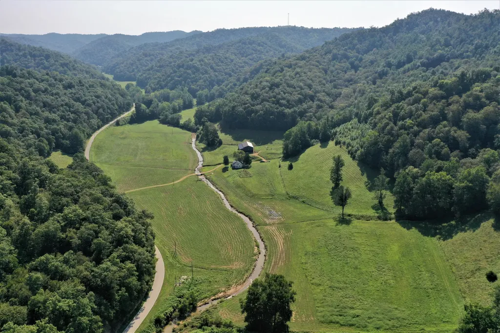 5446 Key 378 Vancleve KY 41385