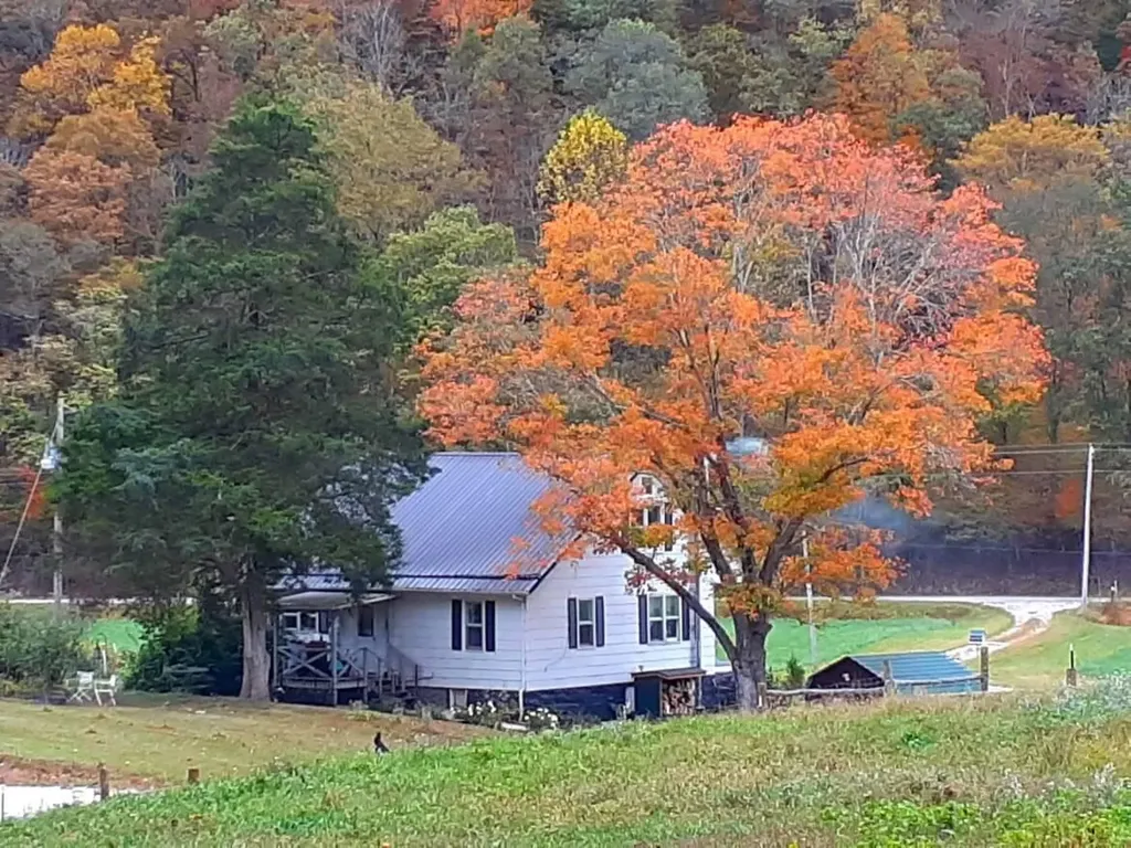 5446 Key 378 Vancleve KY 41385
