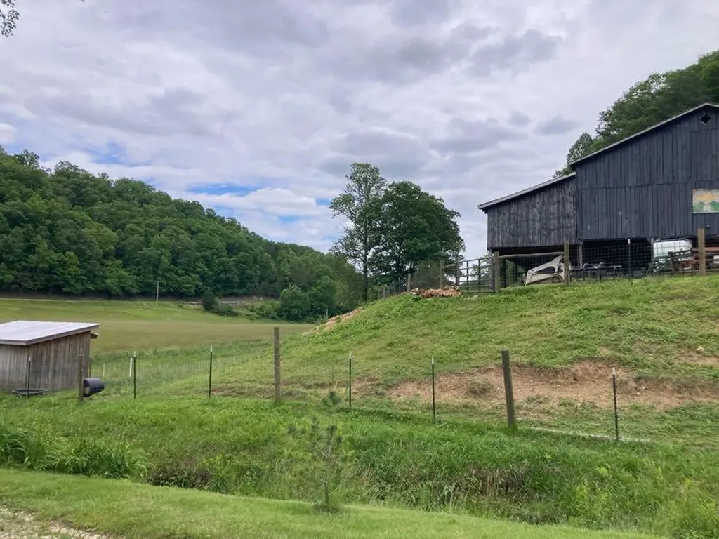 5446 Key 378 Vancleve KY 41385