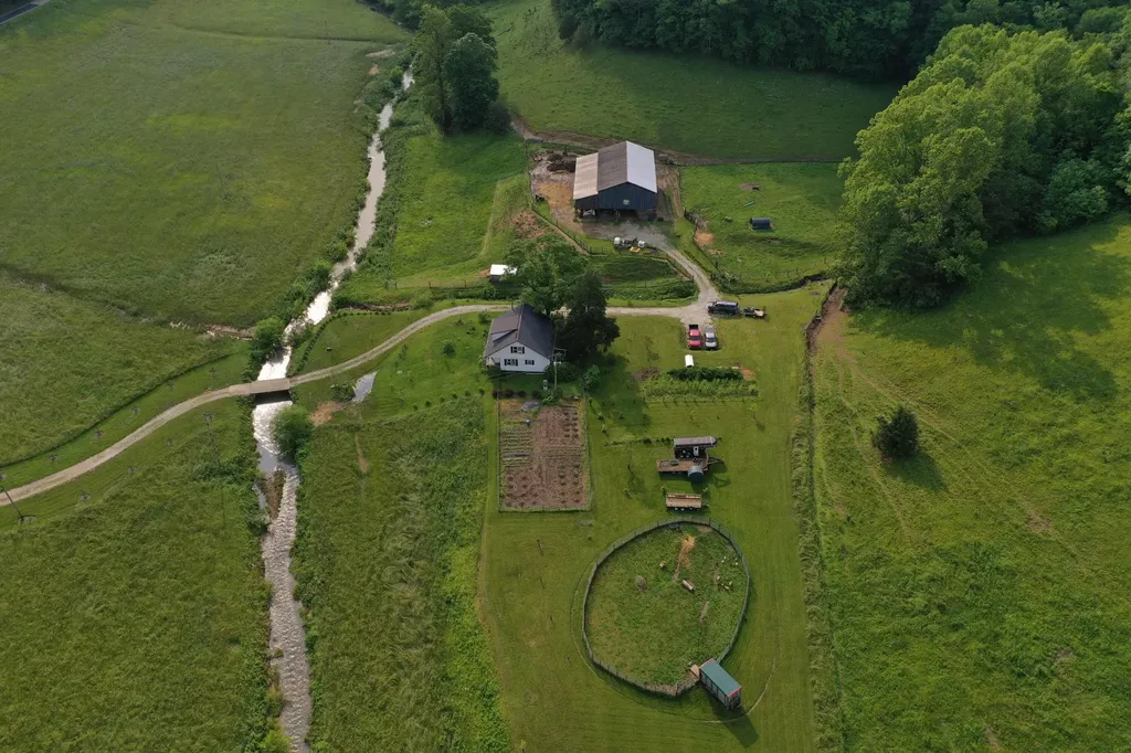 5446 Key 378 Vancleve KY 41385
