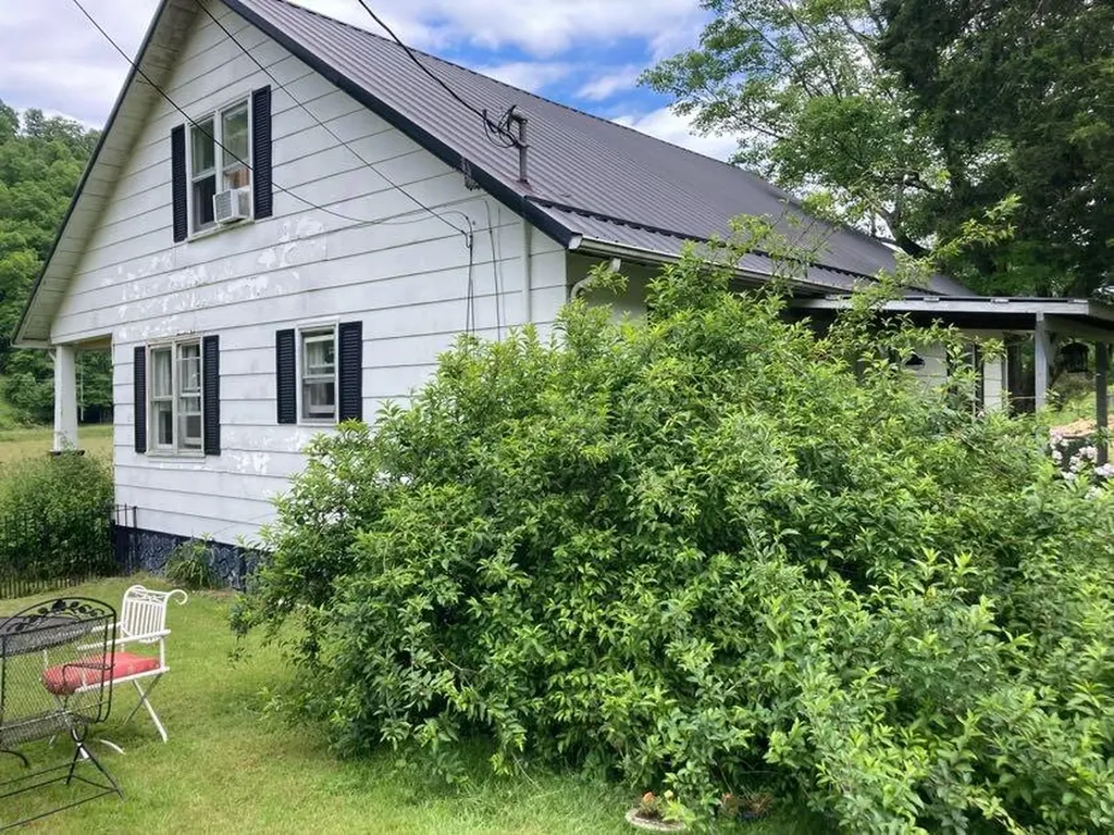 5446 Key 378 Vancleve KY 41385