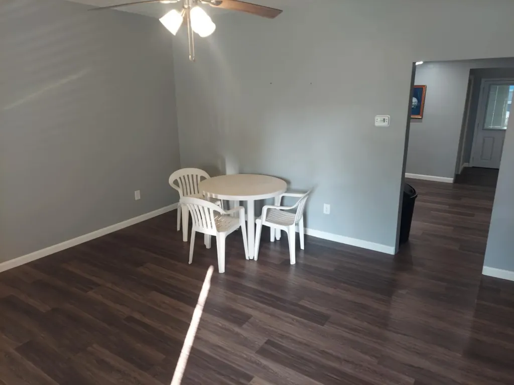 424 Edgewater Drive Irvine KY 40336