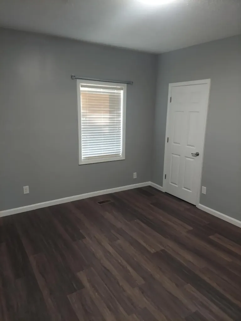 424 Edgewater Drive Irvine KY 40336