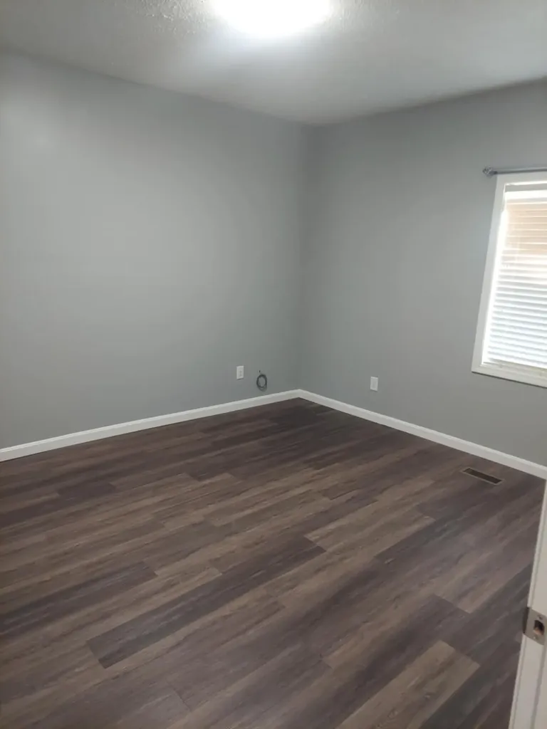 424 Edgewater Drive Irvine KY 40336