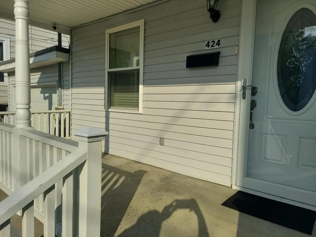424 Edgewater Drive Irvine KY 40336