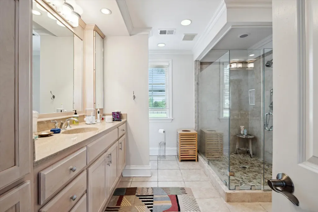 50 Chandamere Way Nicholasville KY 40356