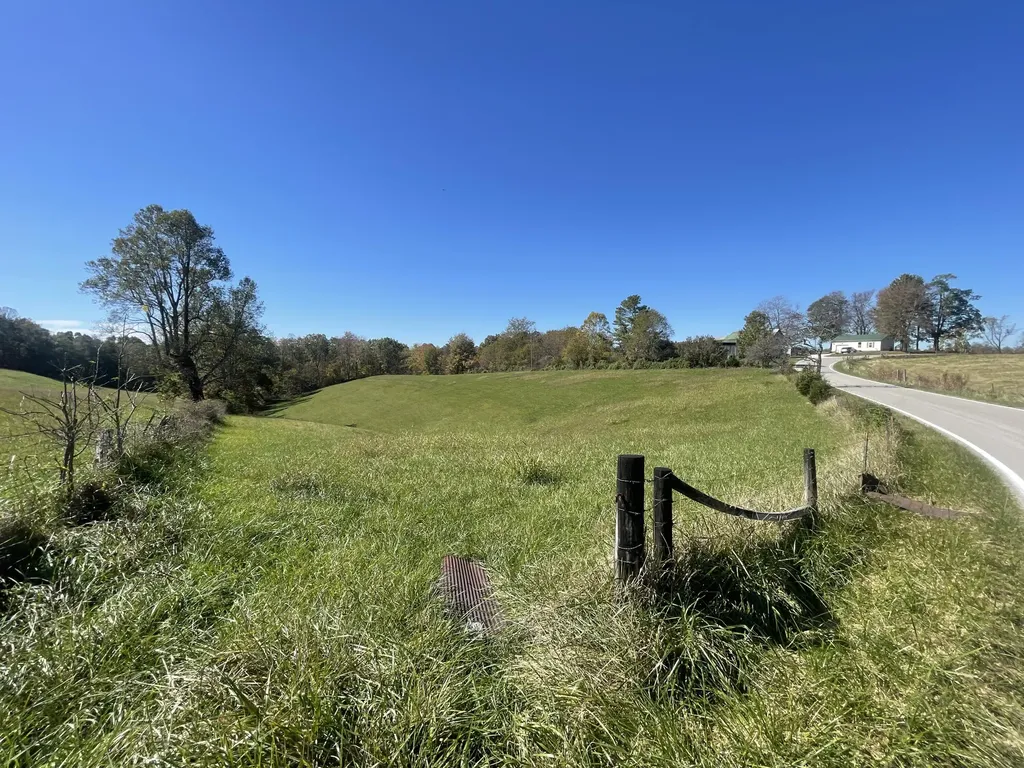 2494 Artville Road Wellington KY 40387
