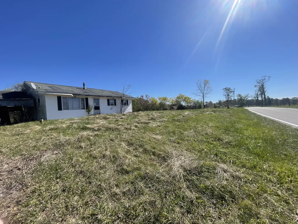 2494 Artville Road Wellington KY 40387