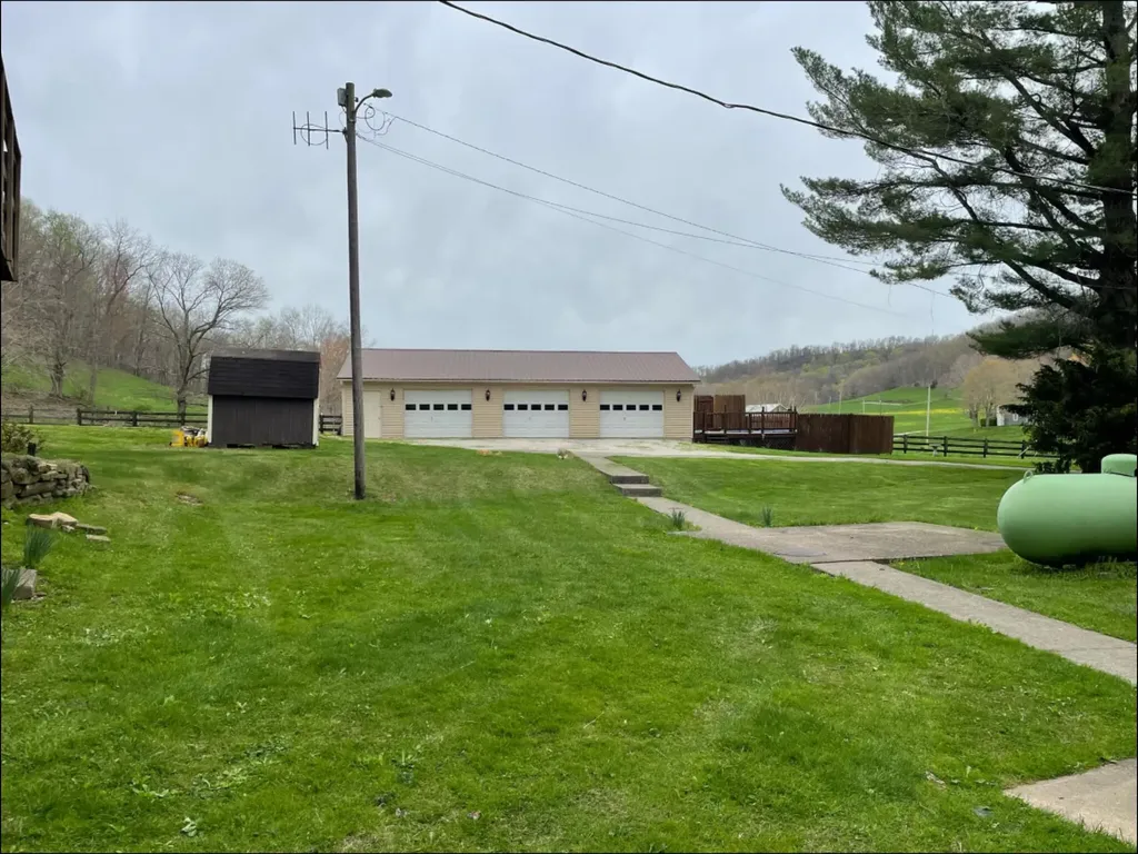 1459 Buck Lick Road Tollesboro KY 41189