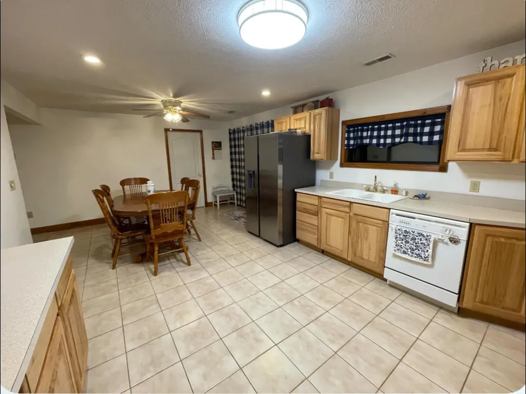 1459 Buck Lick Road Tollesboro KY 41189