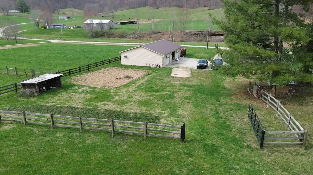 1459 Buck Lick Road Tollesboro KY 41189