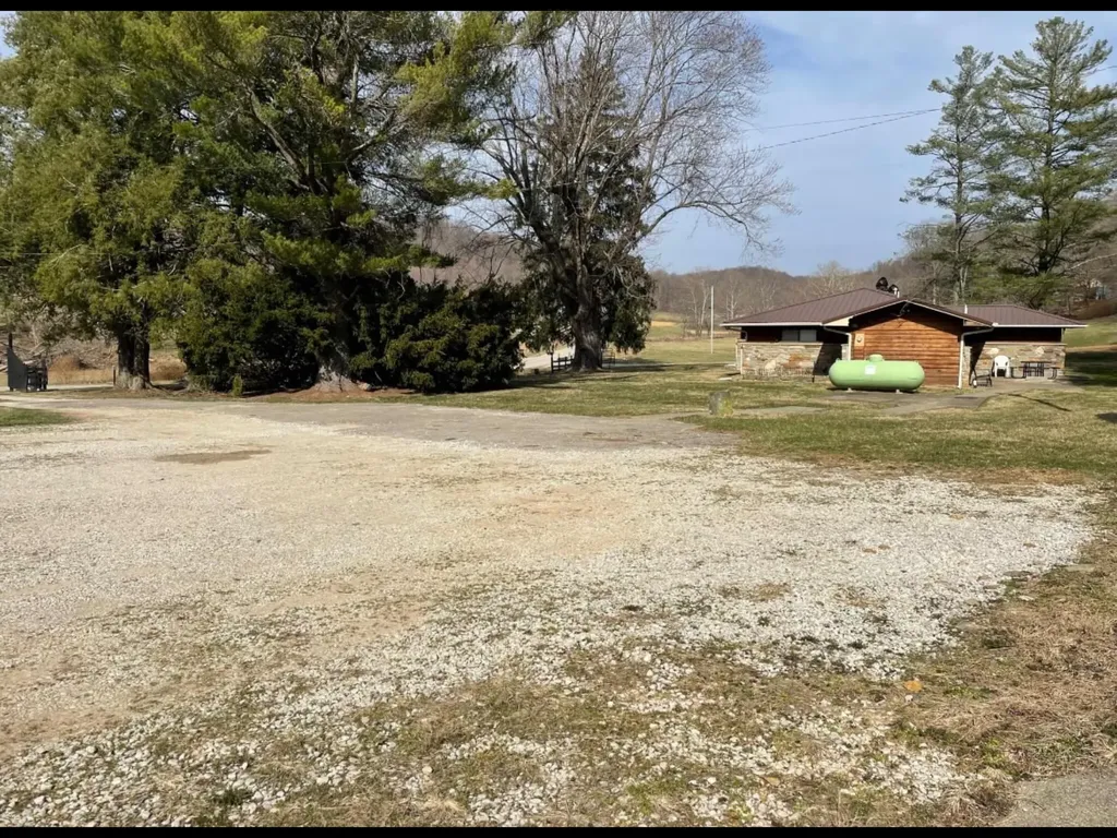 1459 Buck Lick Road Tollesboro KY 41189