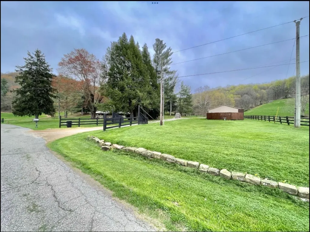 1459 Buck Lick Road Tollesboro KY 41189