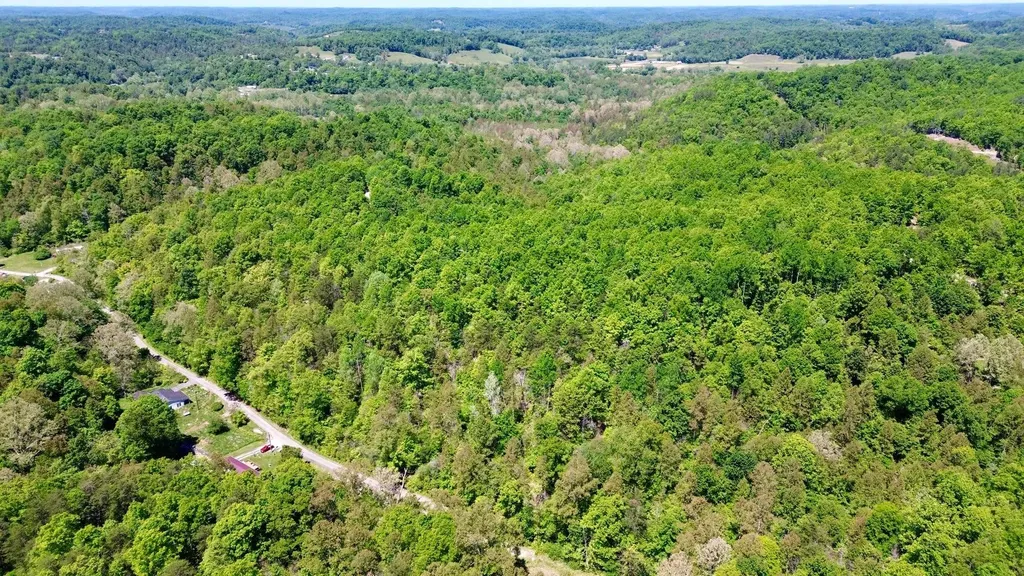 16 Coal Camp Road Hitchins KY 41146