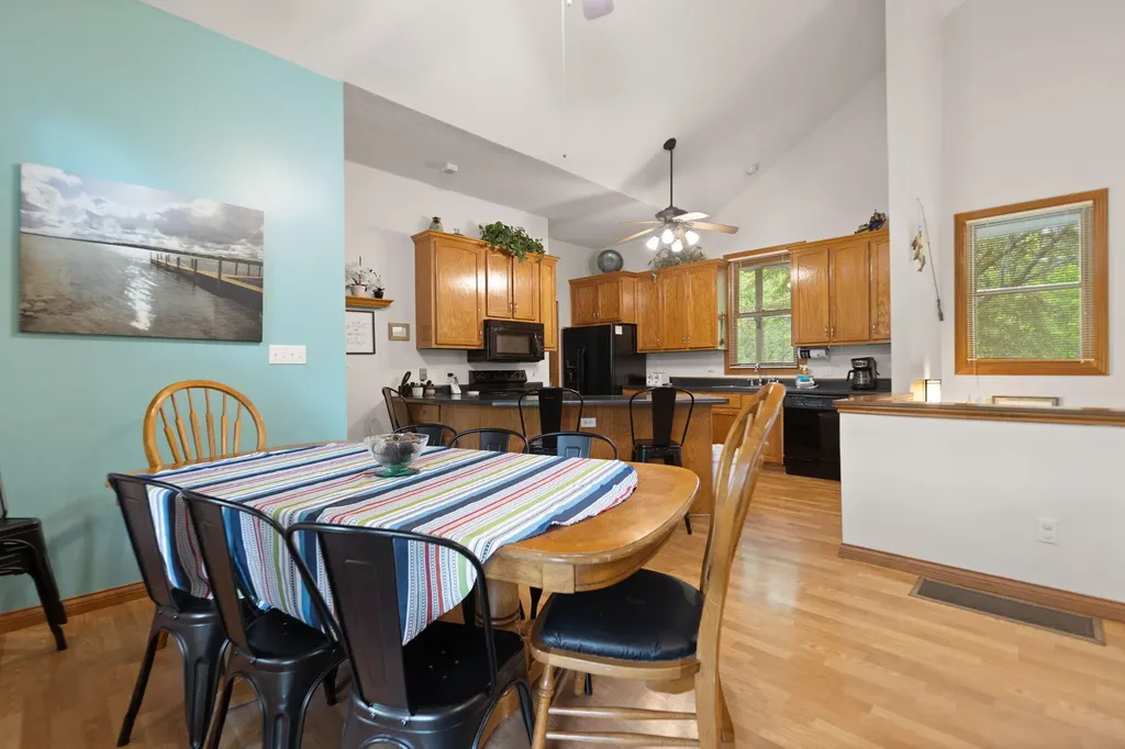 74 Clover Leaf Circle Burnside KY 42519