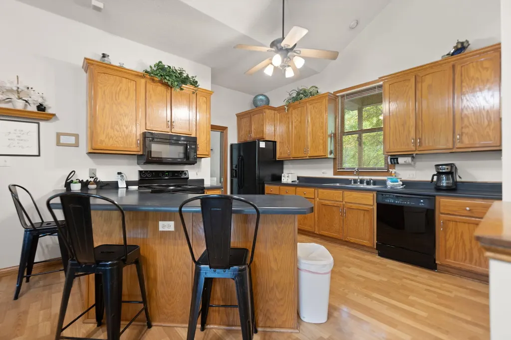 74 Clover Leaf Circle Burnside KY 42519