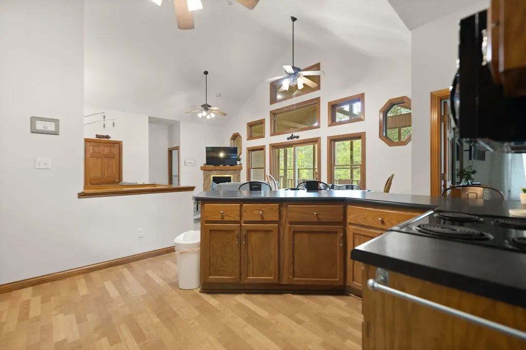 74 Clover Leaf Circle Burnside KY 42519