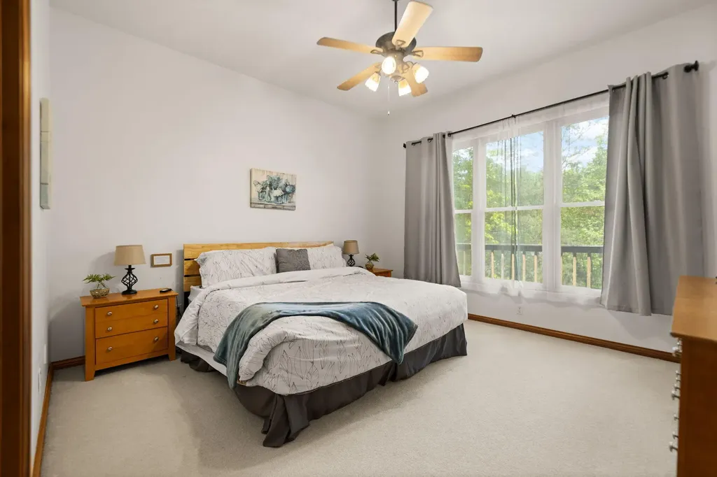 74 Clover Leaf Circle Burnside KY 42519