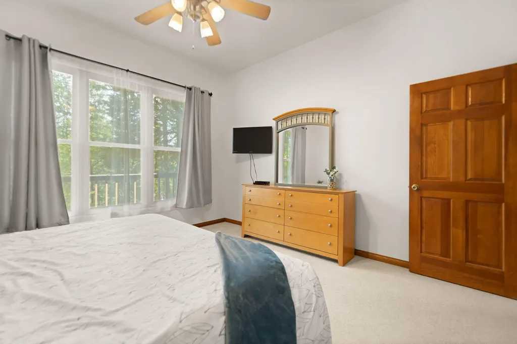 74 Clover Leaf Circle Burnside KY 42519