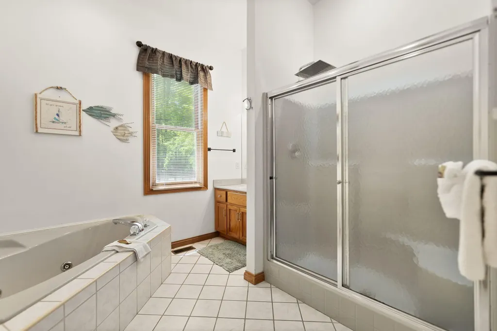 74 Clover Leaf Circle Burnside KY 42519