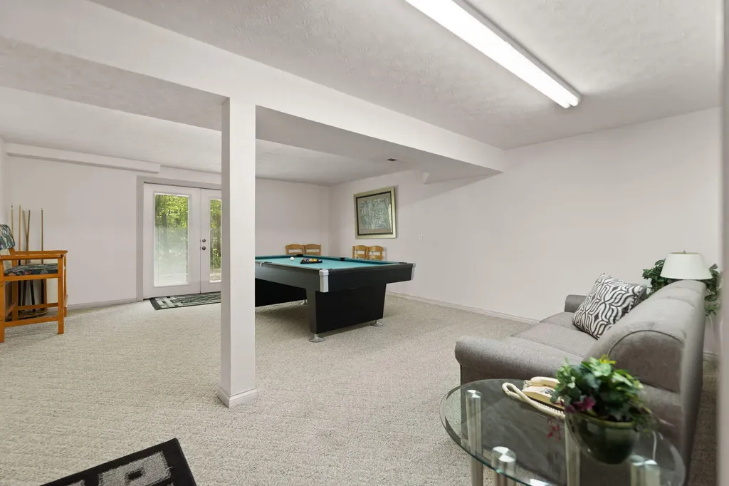 74 Clover Leaf Circle Burnside KY 42519