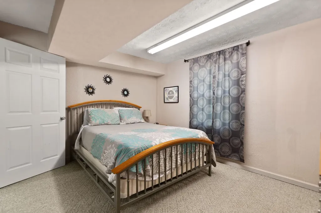 74 Clover Leaf Circle Burnside KY 42519