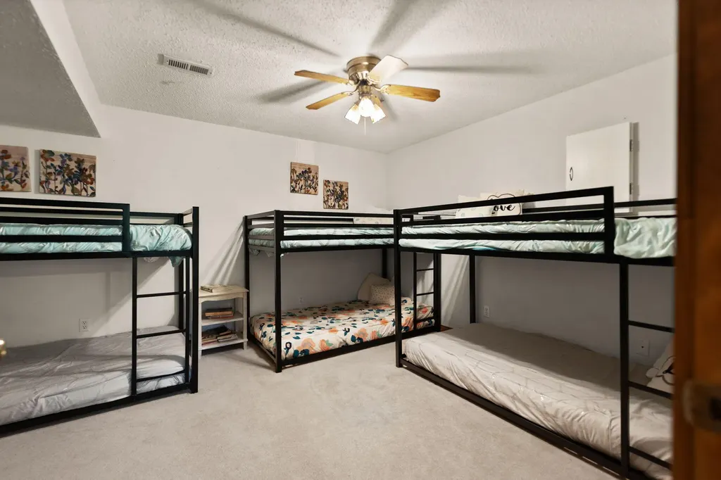 74 Clover Leaf Circle Burnside KY 42519