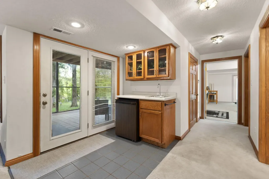 74 Clover Leaf Circle Burnside KY 42519