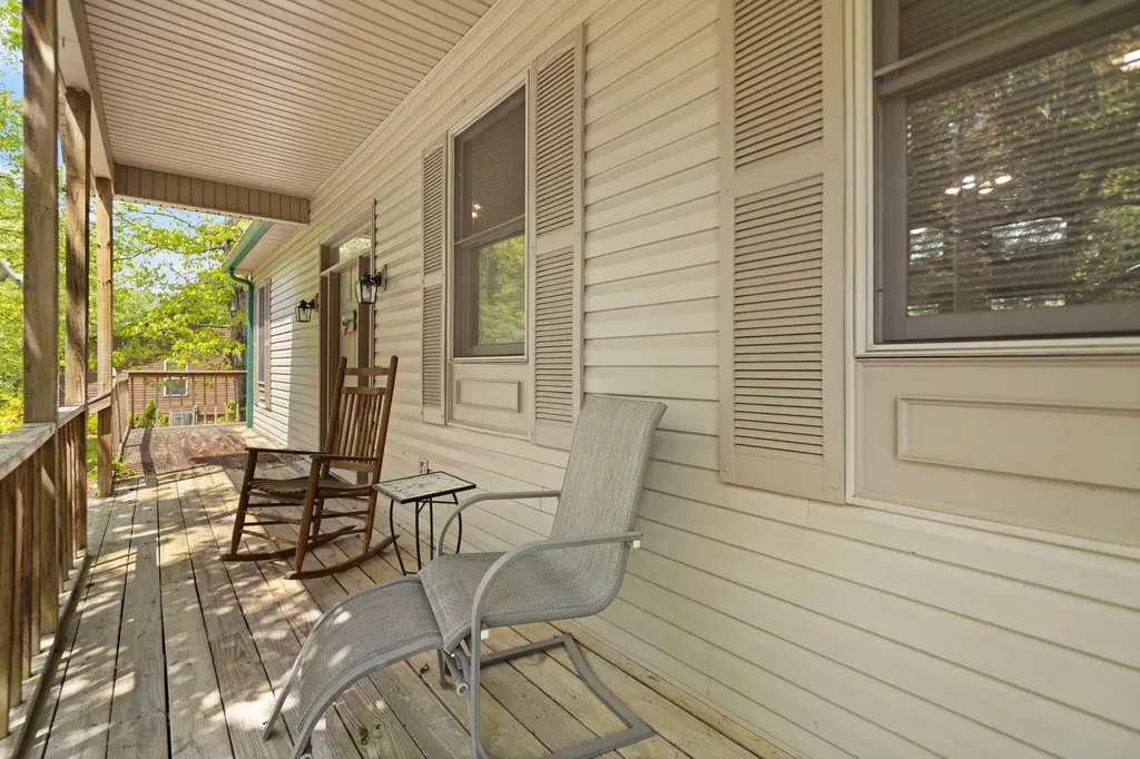 74 Clover Leaf Circle Burnside KY 42519