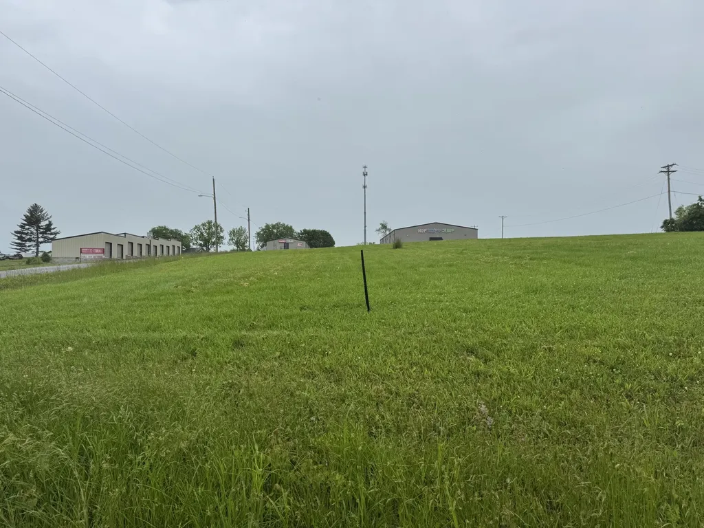 65 Hammer Drive Russell Springs KY 42642